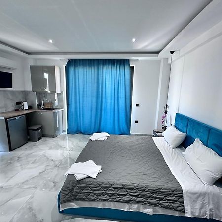 Central Studios Apartments Alykanas  Dış mekan fotoğraf