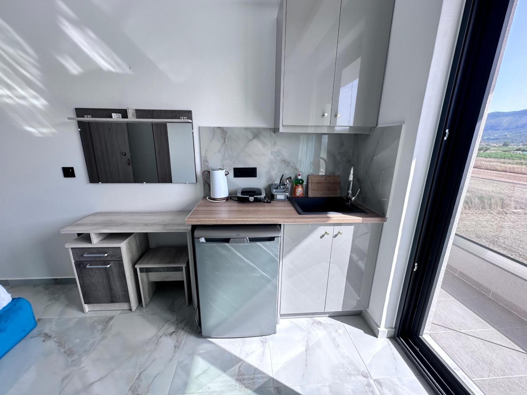 Central Studios Apartments Alykanas  Dış mekan fotoğraf