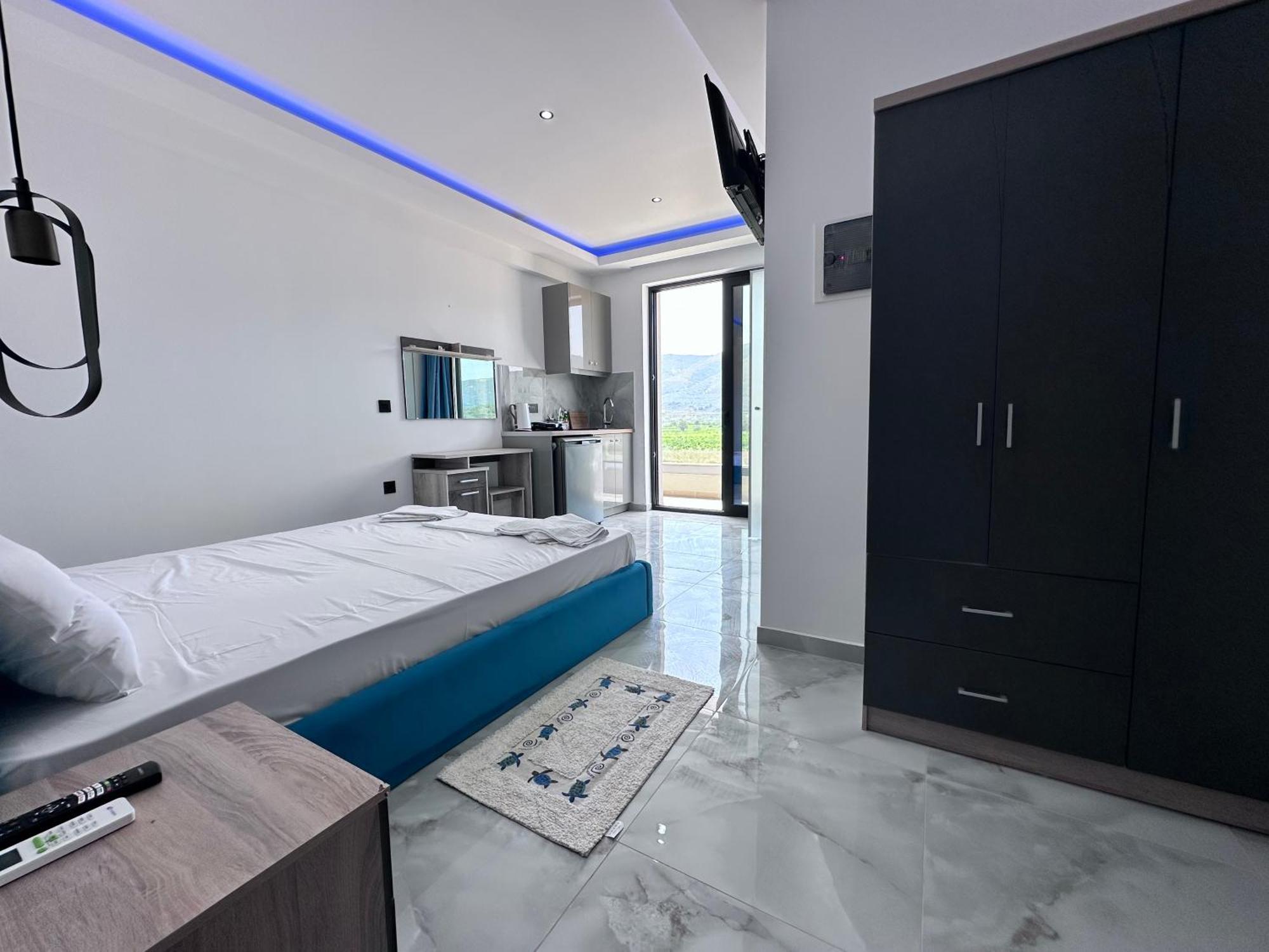 Central Studios Apartments Alykanas  Dış mekan fotoğraf