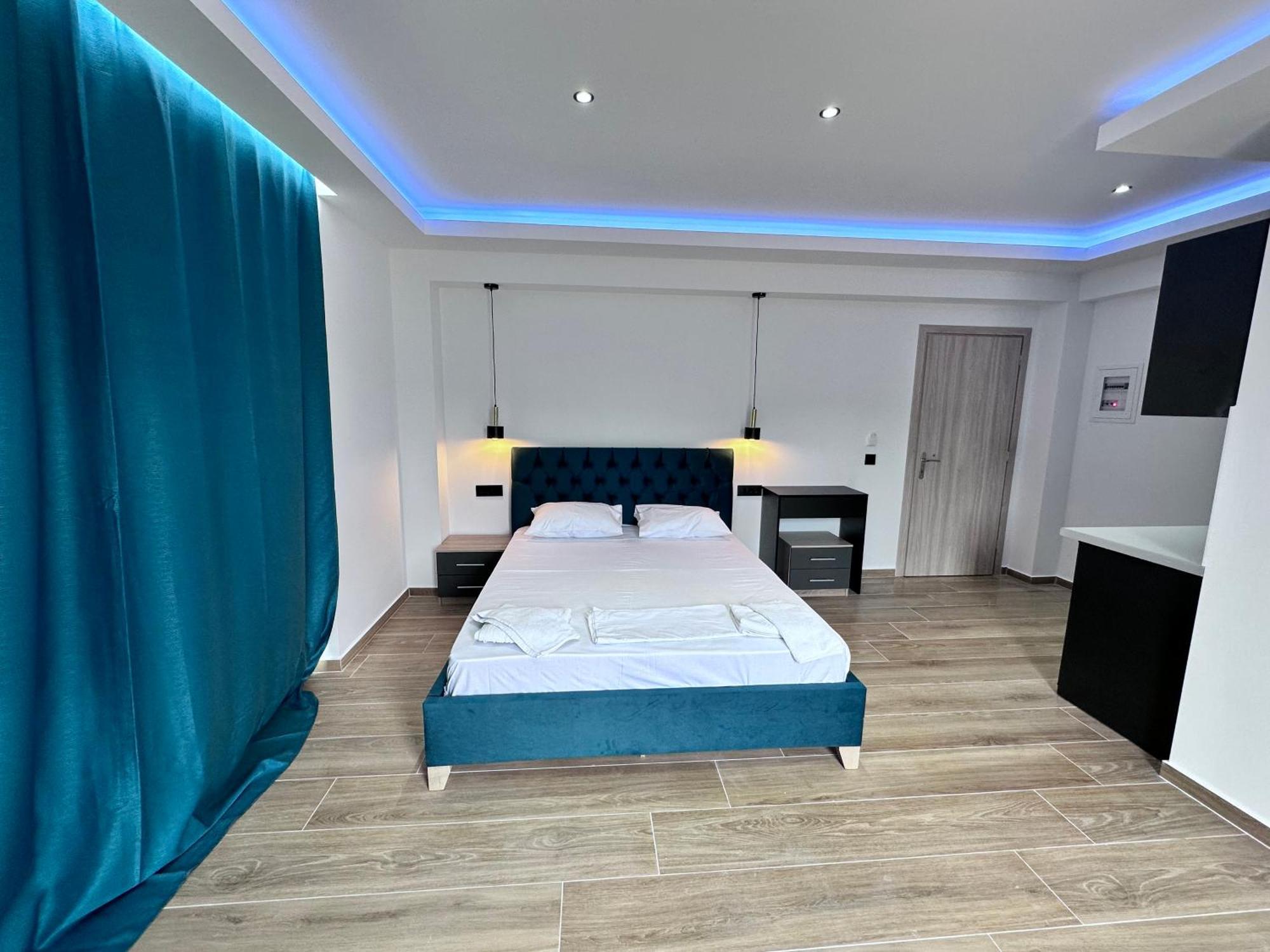 Central Studios Apartments Alykanas  Dış mekan fotoğraf