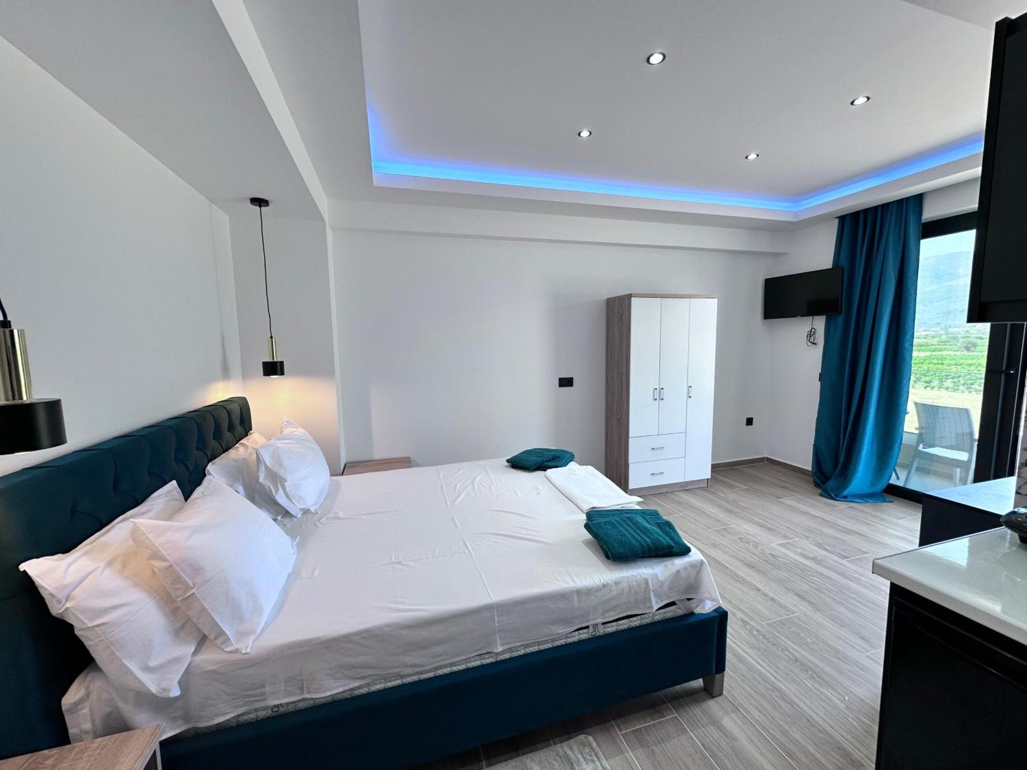 Central Studios Apartments Alykanas  Dış mekan fotoğraf